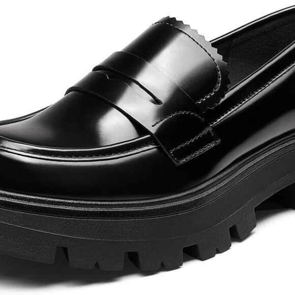 Shoes - Women Chunky Loafers Faux Leather Size 10 Rubber Sole Slip-On Fashion